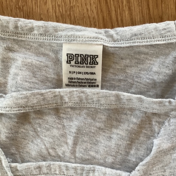 VS gray pullover cropped long sleeve - Picture 5 of 7